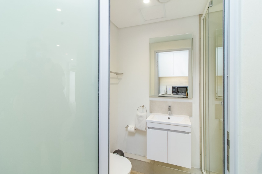 1 Bedroom Property for Sale in Woodstock Western Cape